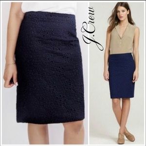 J. Crew no. 2 pencil skirt in pinwheel navy sz 0